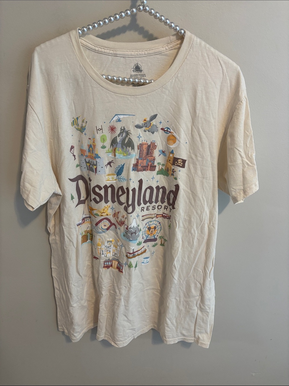 Disneyland Resort T Shirt XL Cream Park Icons Attraction Map Graphic Tee